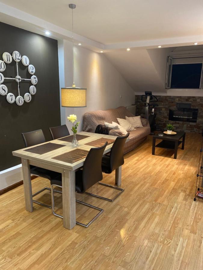 Apartamento Isabela2 Onís Εξωτερικό φωτογραφία